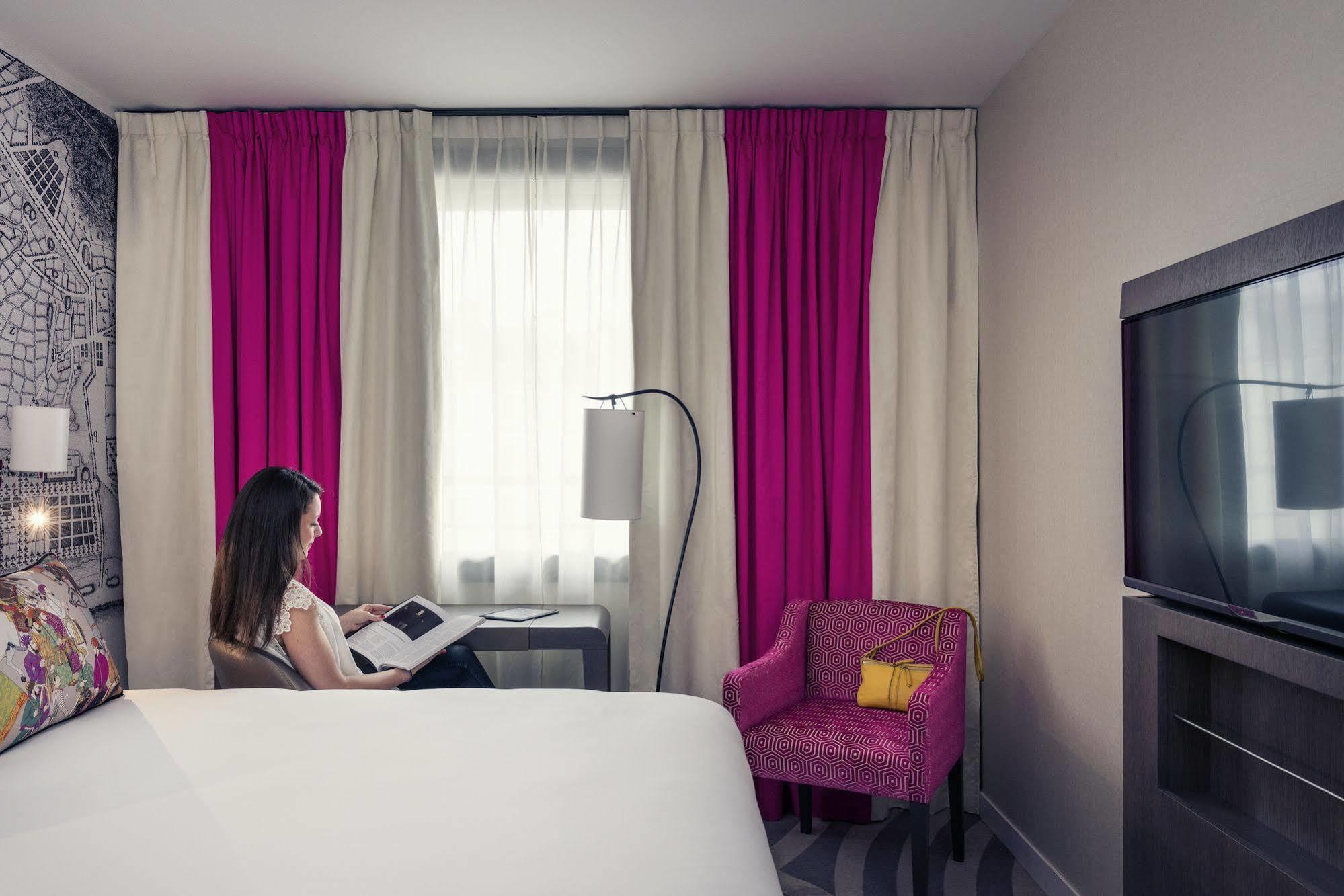 Mercure Tour Eiffel Grenelle Paris Ngoại thất bức ảnh